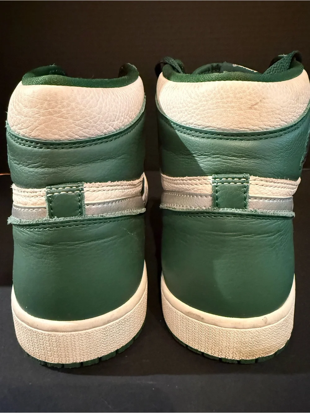 Jordan 1 retro High-Top Sneakers in gorge Green, White & Silver size 12.5